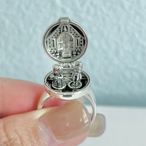 Polly pocket Bridesmaid Polly Nancy&#39;s Wedding Day Sterling silver charm Ring locket