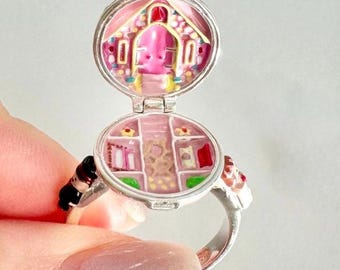 Ciondolo ad anello in argento sterling con ciondolo Polly Pocket Damigella d'onore Polly Nancy per il giorno delle nozze con smalto colorato