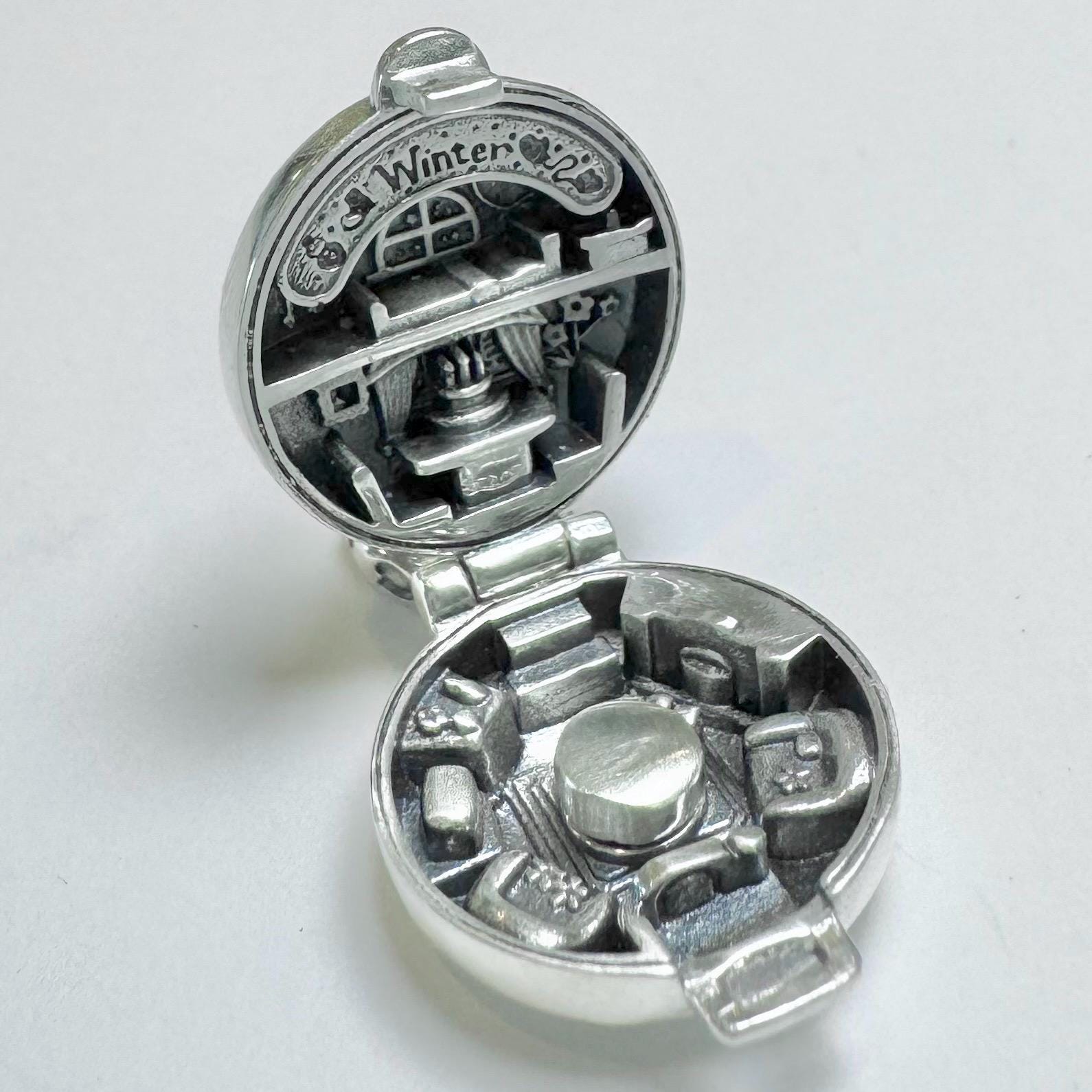 Polly pocket ring box - Etsy 日本