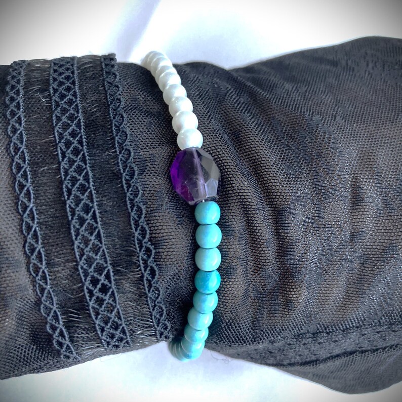 Elegant and Simple Turquoise and Mother of Pearl Beads With Amethyst ...