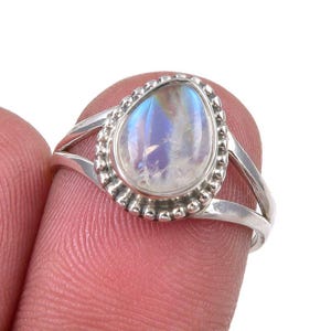 Natural Rainbow Moonstone Ring, 925 Solid Sterling Silver Gemstone Ring, June Birthstone Oval Shape Moonstone Ring, Christmas Gift For Her