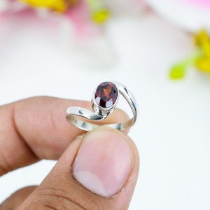 Natural Garnet Ring, 925 Solid Sterling Silver Gemstone Ring, January Birthstone, Oval Cut garnet Handmade Ring, Engagement Ring For Women