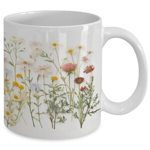 Pressed flowers coffee mug, boho flower mug, vintage floral mug, gardening gift image 5