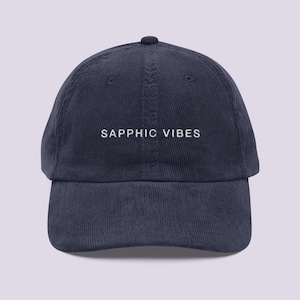 Chapéu de veludo Sapphic Vibes | Boné Orgulho LGBTQ+ | Orgulho Lésbico | Roupas Queer