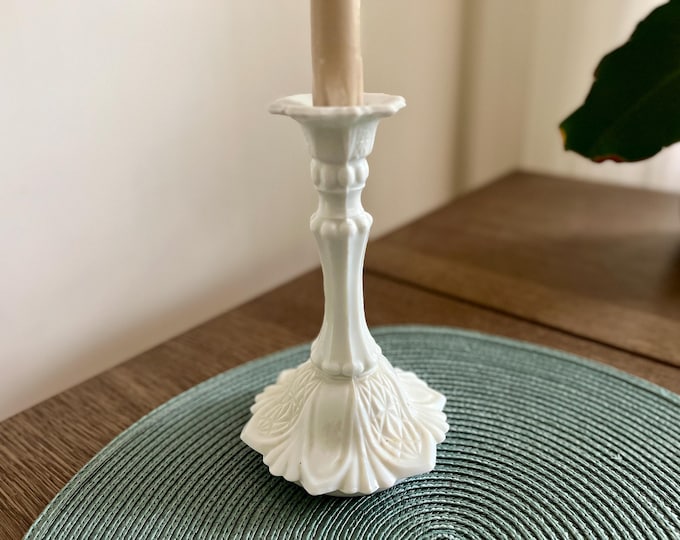 Vintage Blooming Candleholder, Scandinavian design, White Ceramic Candle Holder , Floral Pedestal Design, Scandinavian Cottagecore Decor