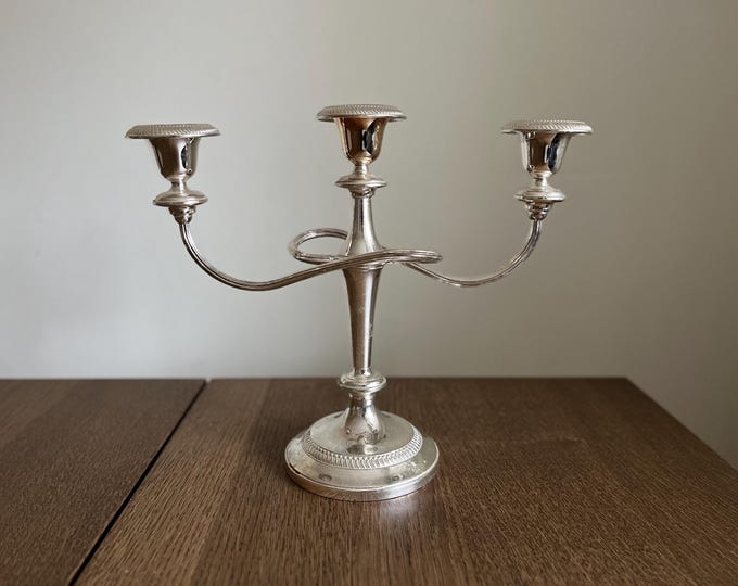 Retro iron 3-armed candelabra