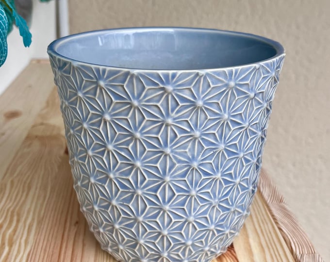 Blue ceramic plant pot, 13 cm. Scandinavian style. Made in Sweden