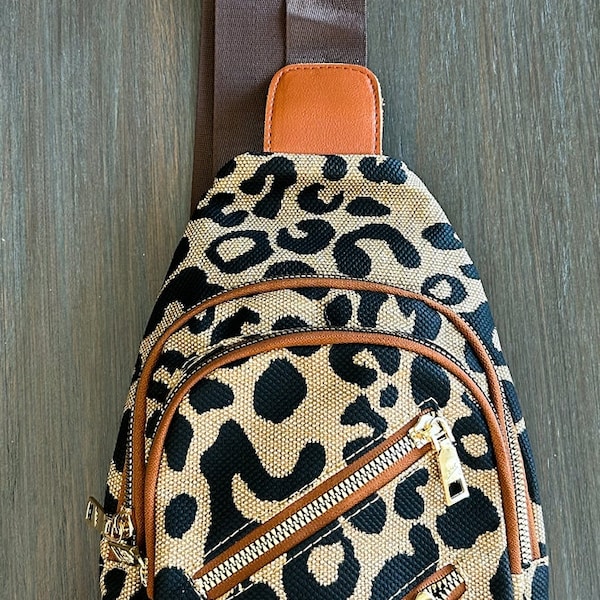 Stylish Leopard Print Crossbody Bag with Double Zippers