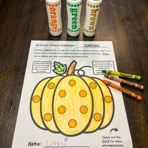 Fall Pumpkin Printable for kids to complete a fitness challenge for the month of October. This months fitness challenge is to work on the PE standard for jumping. Children will color a dot marker circle everytime they practice the gross motor skill at home. The back of this PE printables includes health benefits of jumping and fun and creative ways to practice this Physical Education skill at home.