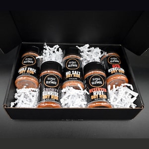 Shake to Elevate - No Salt BBQ Dry Rub Collection Seasoning Gift Box Set | No Salt Seasoning | Healthy Gift | Set of 5 Flavors
