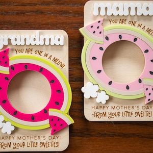 Kühlschrank-Fotomagnet, Muttertagsgeschenk, Muttertagsfotorahmen, personalisiertes Geschenk für Mama, gravierter Fotorahmen, Muttertagsspielrahmen