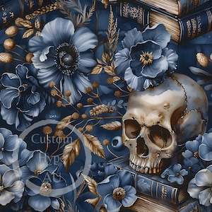Pode incluir: Uma caveira branca com um arranjo floral azul e livros antigos. As flores são azuis e douradas sobre um fundo azul escuro.