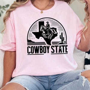 Texas Pride T-Shirt, Western Graphic Tee, Lone Star State Shirt, Don&#39;t Mess with Texas Shirt, Vintage Cowboy Style Tee, Southern T-Shirt
