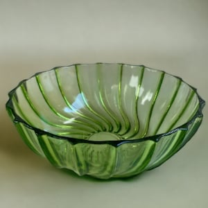 Vintage Federal Green Glass Large Swirl Bowl Rhythm Pattern Serving Bowl 1960s