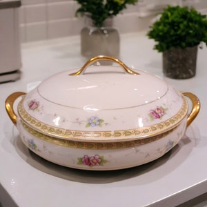 Vintage Meito China Covered Casserole – Japan Floral Dish with Gold Trim