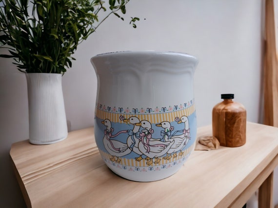 Vintage Ribbon Geese the Collection B&D Stoneware Crock