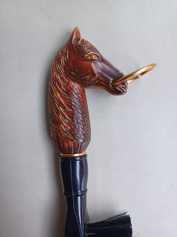 Vintage Hanging Horse Head Shoe Brush - Equestria… - image 4