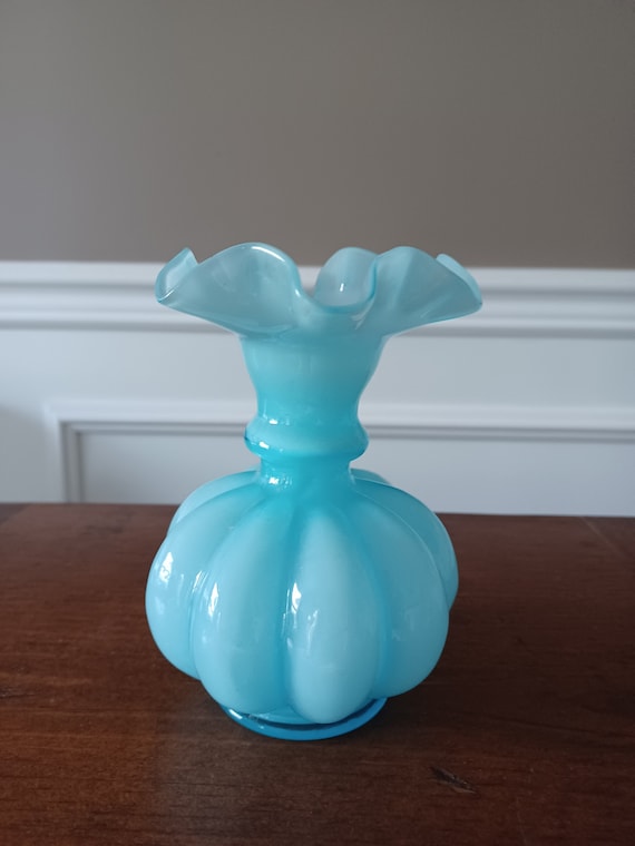 1950 年代のヴィンテージ フェントン フロスト ブルー ガラス メロン