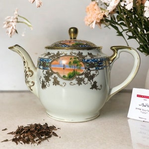 Vintage Japanese Porcelain Tea Pot