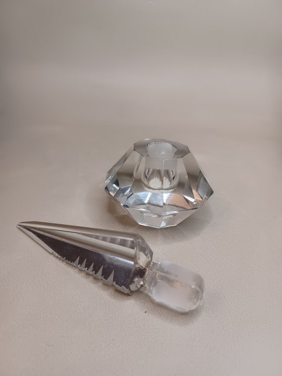 Vintage Hoya Crystal Pagoda Perfume Bottle With P… - image 7