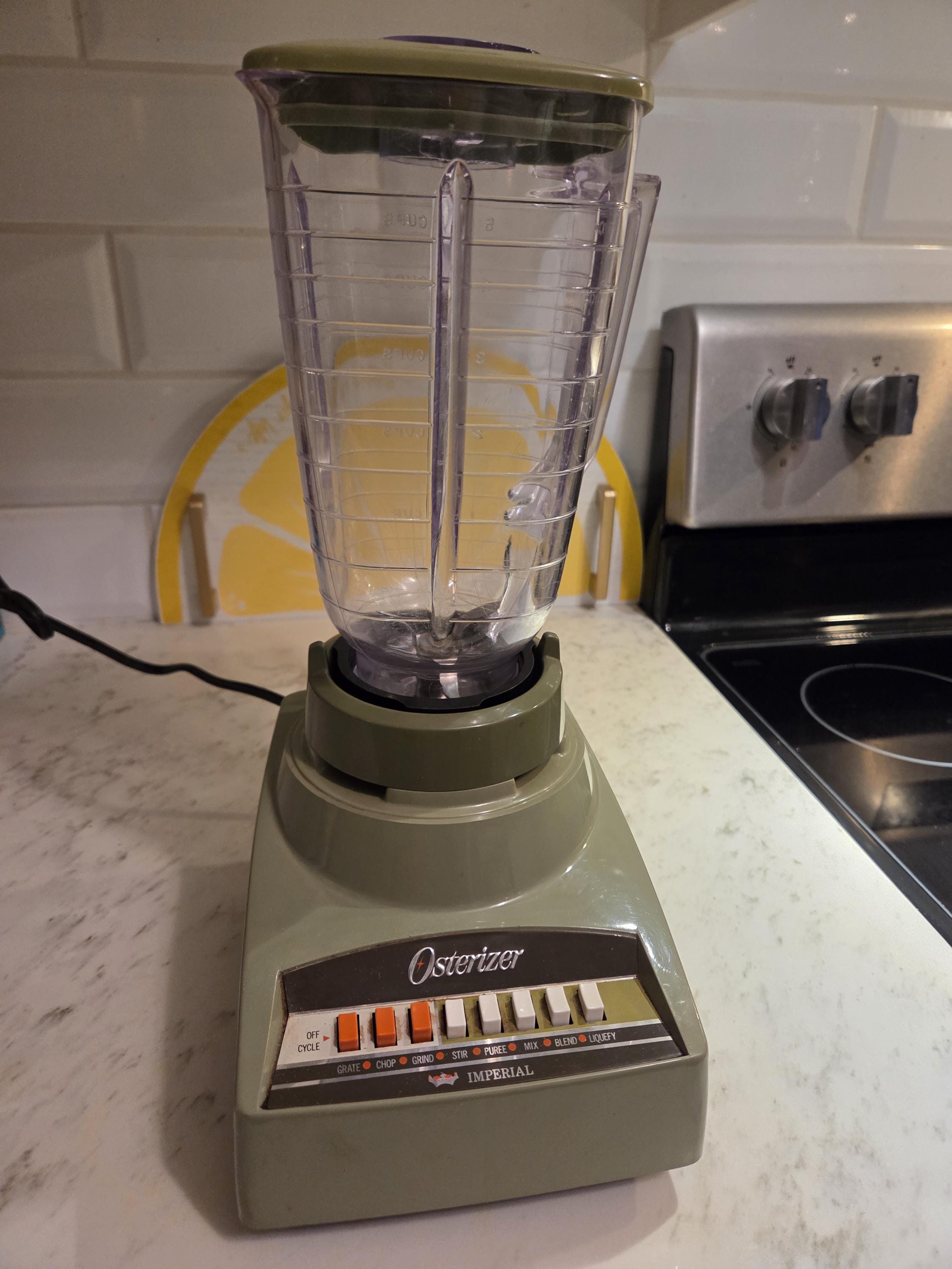 Vintage Avocado Green Osterizer Blender: 1970s Retro Kitchen
