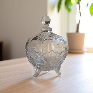 Vintage Crystal Footed Candy Dish with Lid – Lace Edge Bowl, Frosted Floral Design, MCM Glass Lidded Dish