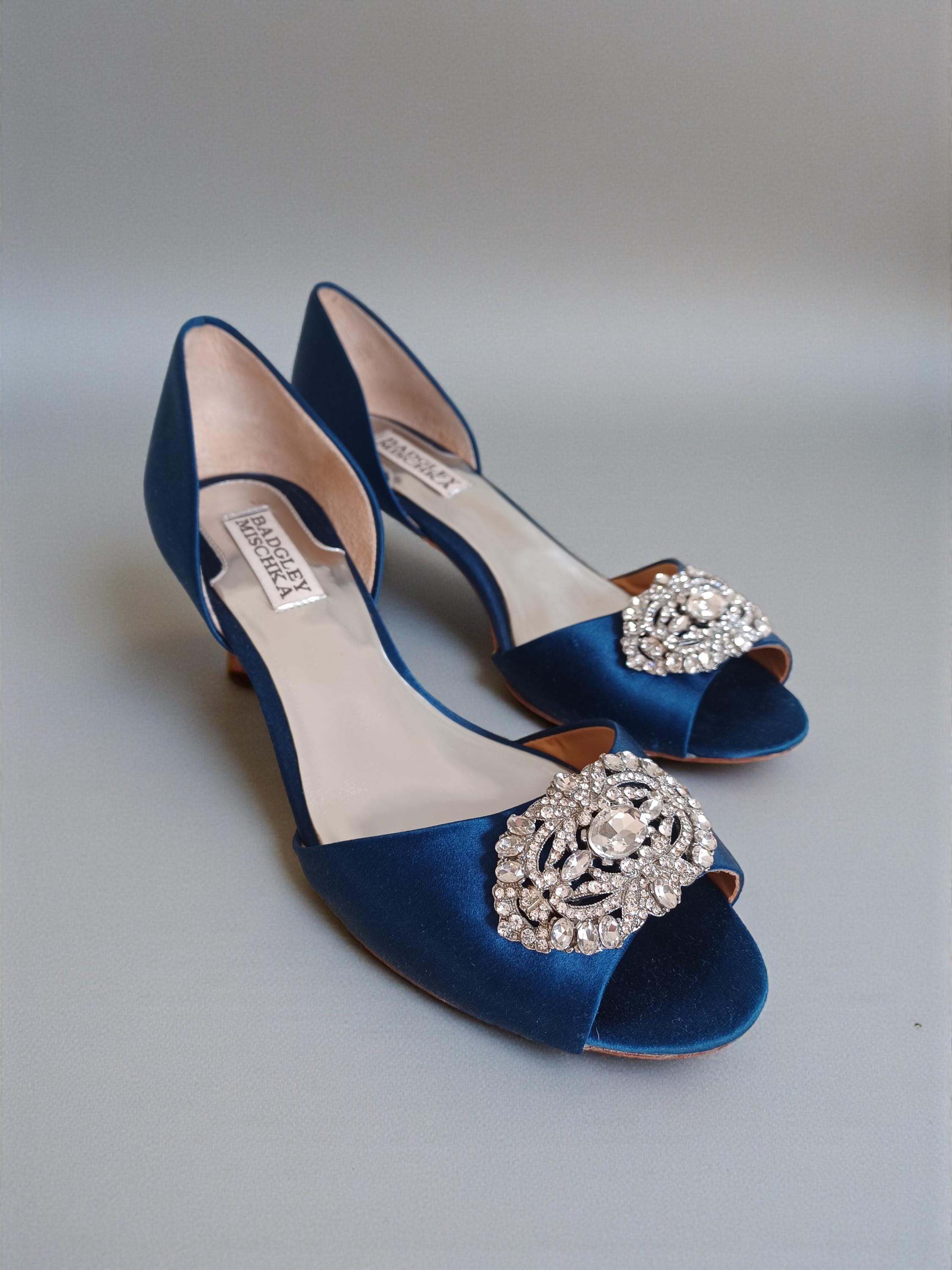 Carrie bradshaw shoe France