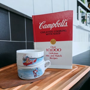Vintage Campbell&#39;s Soup Cookbook and Set of 2 Vintage Soup Bowls