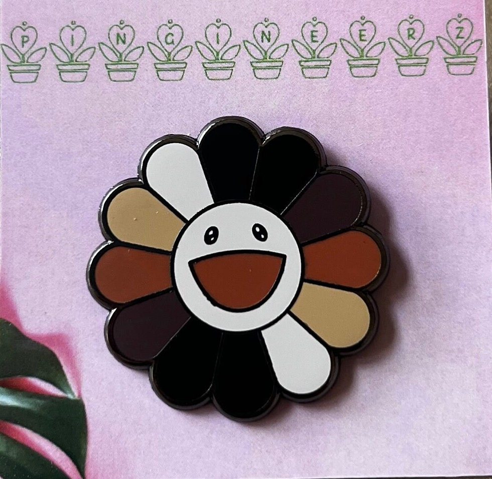 Brand New Flower Takashi Murakami Kiki Kaikai Brooch Rainbow Sunflower –  Sponsor Dynamic