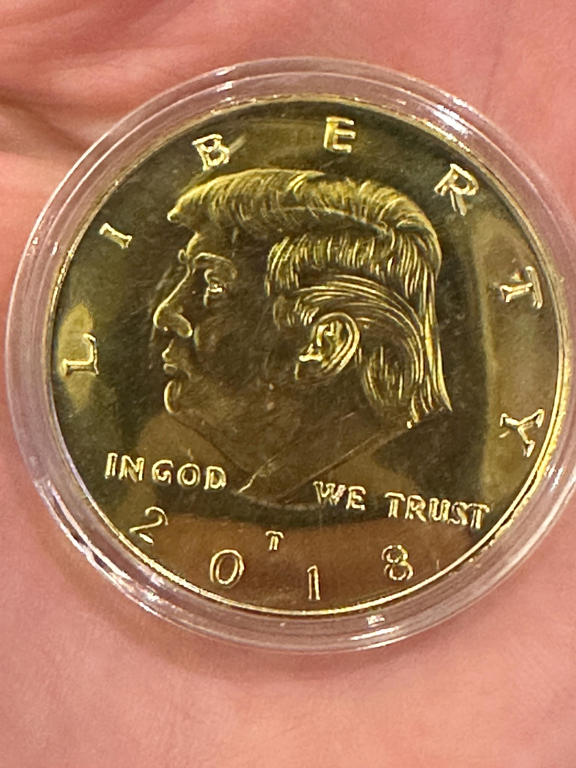 Trump gold coin - Etsy 日本
