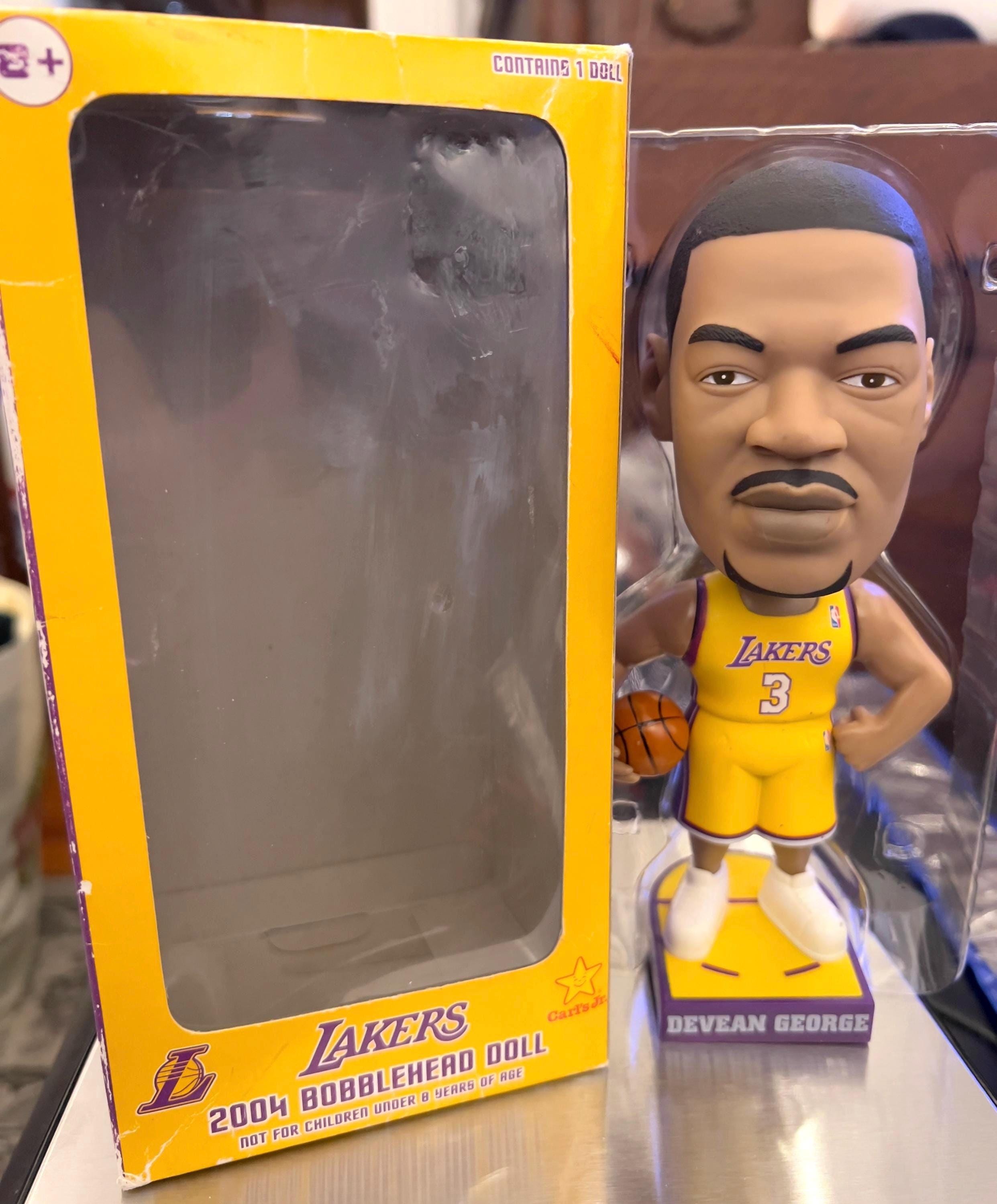 Devean George Lakers Bobblehead - 2004 Vintage Lakers Statue - Etsy