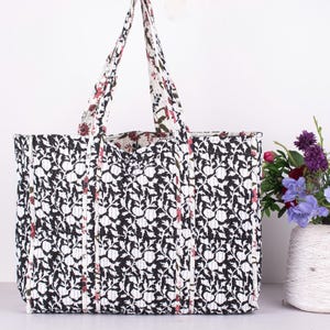 Handmade Quilted Cotton Tote Bag: Reversible Floral Shopper