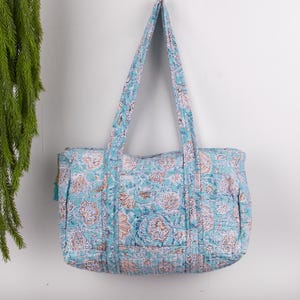 Sac de sport matelassé fait main respectueux de l'environnement, Sac de voyage pour femme, Sac de voyage en coton, Essentiel pour un emballage de nuit