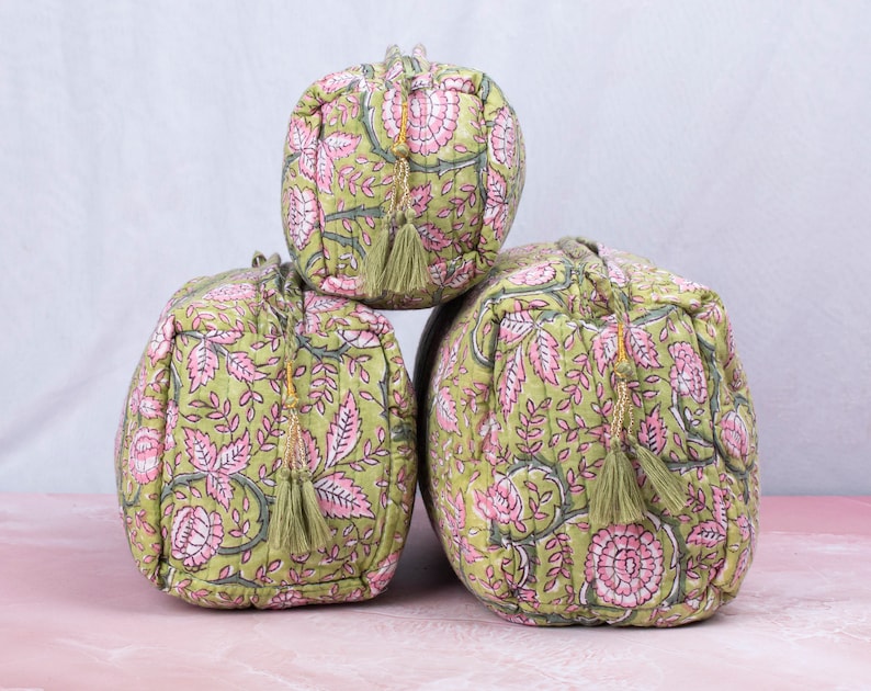 toiletry bag set