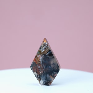 Calcédoine chrysocolle cuivrée noire | Cerf-volant plat en pierre | Bijoux en pierre | Pierre unique | Cadeau unique
