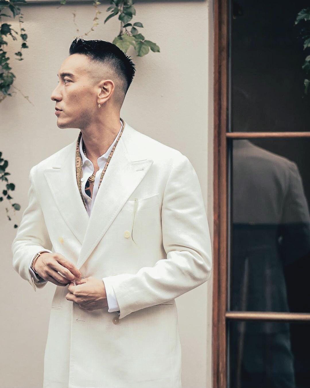 Men's White  Classic Linen 2 button Double Vent Suit main image 1