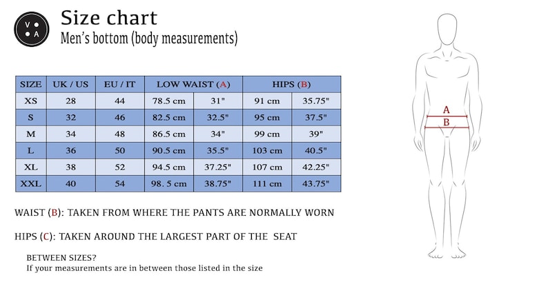 Op de afbeelding: Maattabel voor herenbroeken met metingen in inches en centimeters. De tabel toont de maat, UK/US maat, EU/IT maat, lage taillemeting in inches en centimeters, en heupmeting in inches en centimeters.
