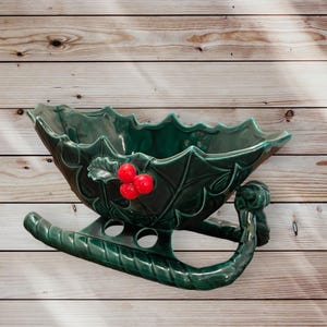 Vintage Lefton Green Holly Berry Ceramic Sleigh - Kitschy 60s Christmas Decor - Candy Dish - Seasonal Indoor Planter - Original Foil Tag