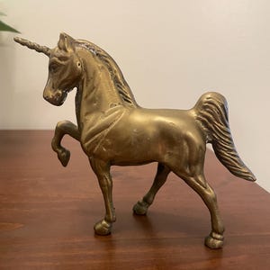 Estátua de unicórnio vintage de latão - MCM Home Decor - Presente para fãs de ficção científica e fantasia - Decoração de animais mágicos
