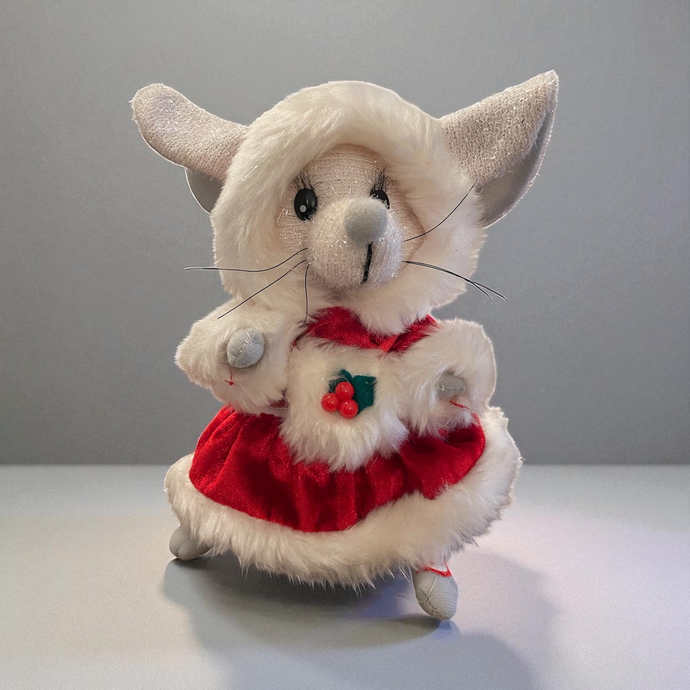 Vintage Gemmy Dancing Singing Mrs. Claus Christmas Mouse
