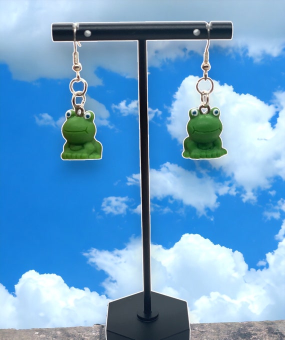 Whimsical Mini Frog Earrings: Playful Amphibian Jewelry for Cottagecore & LGBTQ+ Fashion Lovers