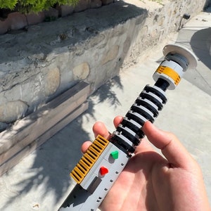 Luke Skywalker Lightsaber made with Bricks