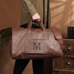 Personalisierte Leder Reisetasche für Männer,Benutzerdefinierte Name Seesack,Weekender Tasche,Herren Leder Aufbewahrungstasche,Trauzeugen Geschenk,Reise-Einkaufstasche