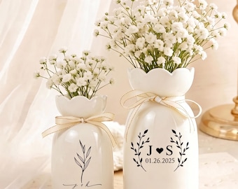 Custom Wedding Flower Vase, Engaged Vase with Date, Engaged Gift for Her, Memorial Gift for Newlyweds, Wedding Anniversary Gift for Couple