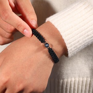 Personalisieren Sie Fotoprojektions-Armband für Männer&Frauen, Minimalismus-Bildprojektions-Perlenarmband, geflochtenes Seil-Armband, Erinnerungsgeschenk für Mutter Bild 2