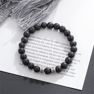 Bracelet de perles personnalisé pour homme, bracelet prénom personnalisé 1-5, bracelet de perles de pierre de lave, bracelet prénom enfant, cadeau pour papa, mari, cadeau de fête des pères image 5