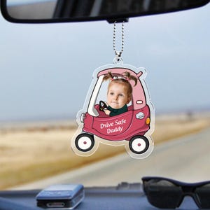 Personliga bildhängare för barn 1-4 år, akryldekoration för kör säkert pappa, present till ny pappa, present till ny förare, babyfotopresent till maken bild 3