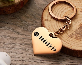 Portachiavi con codice musicale personalizzato, portachiavi con ciondolo d'amore, portachiavi con incisioni artigianali, regalo per lui, ricordo significativo, regalo per gli amici