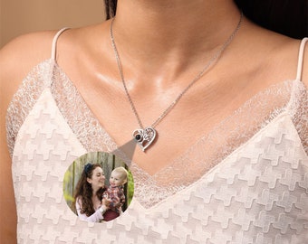 Collar personalizado del árbol de la vida de las mujeres, collar de proyección de fotos, colgante de árbol genealógico, joyería fotográfica, regalo del día de la madre 2024, regalos para mamá