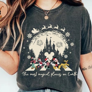 Der magischste Ort der Welt, Weihnachtsmaus und Freunde, Weihnachtsgruppe, Weihnachtsfreunde, lustige Weihnachten, Familienurlaub